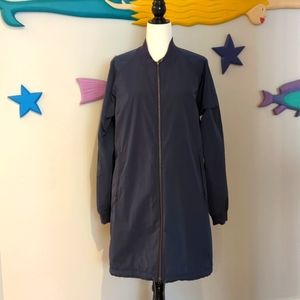 Columbia Jacket. EUC. Size Large.